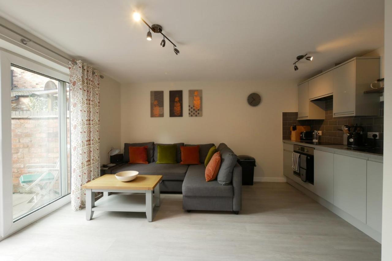 Ferienwohnung Crewe Short Lets 8 Victoria Court, Crewe Exterior foto